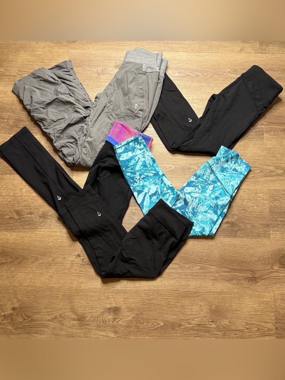 Ivivva Legging and Pant Bundle